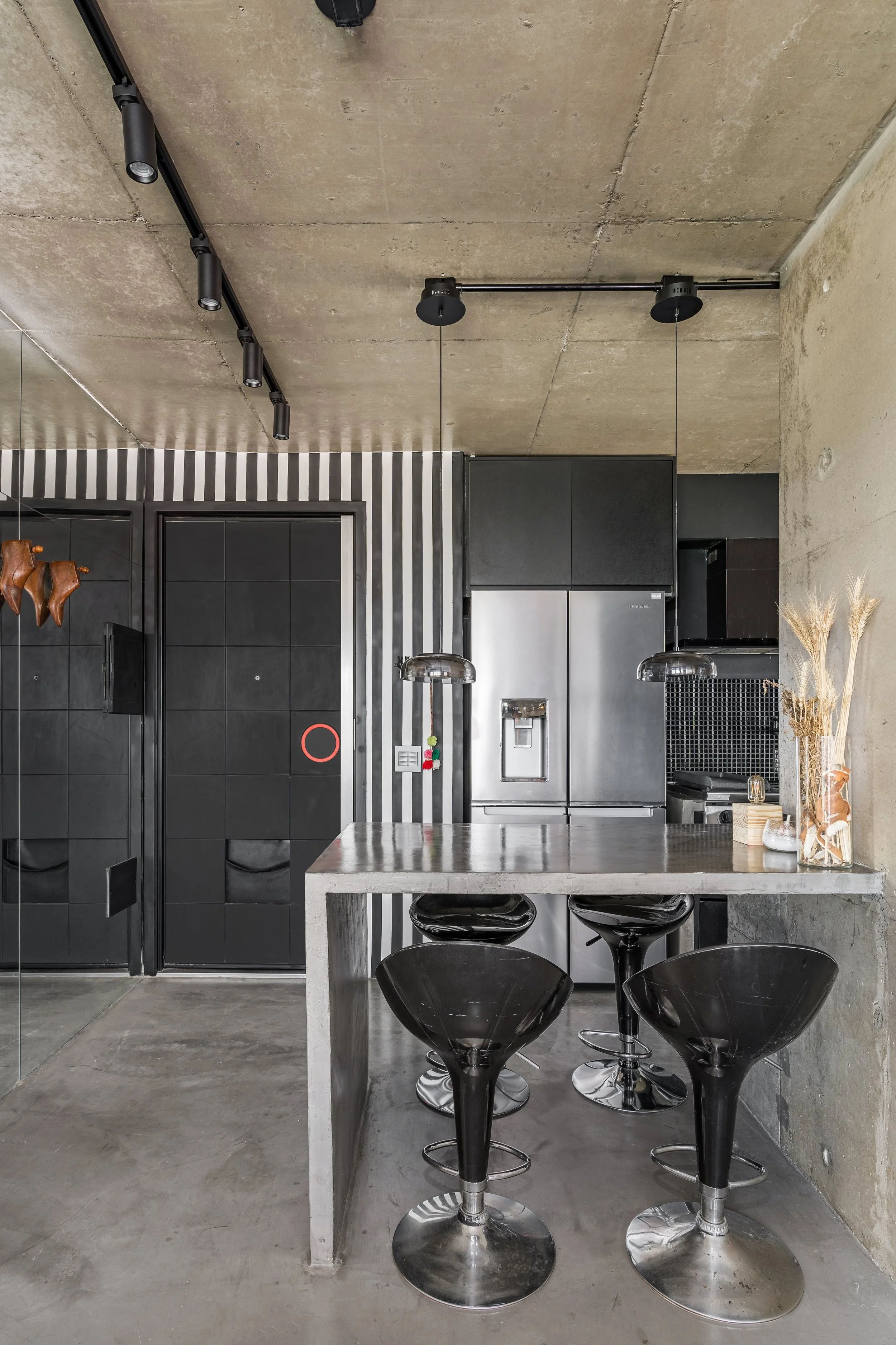 Projeto de arquitetura e interiores assinado pela Lima Vari Arquitetos, São Paulo (imagem 16)