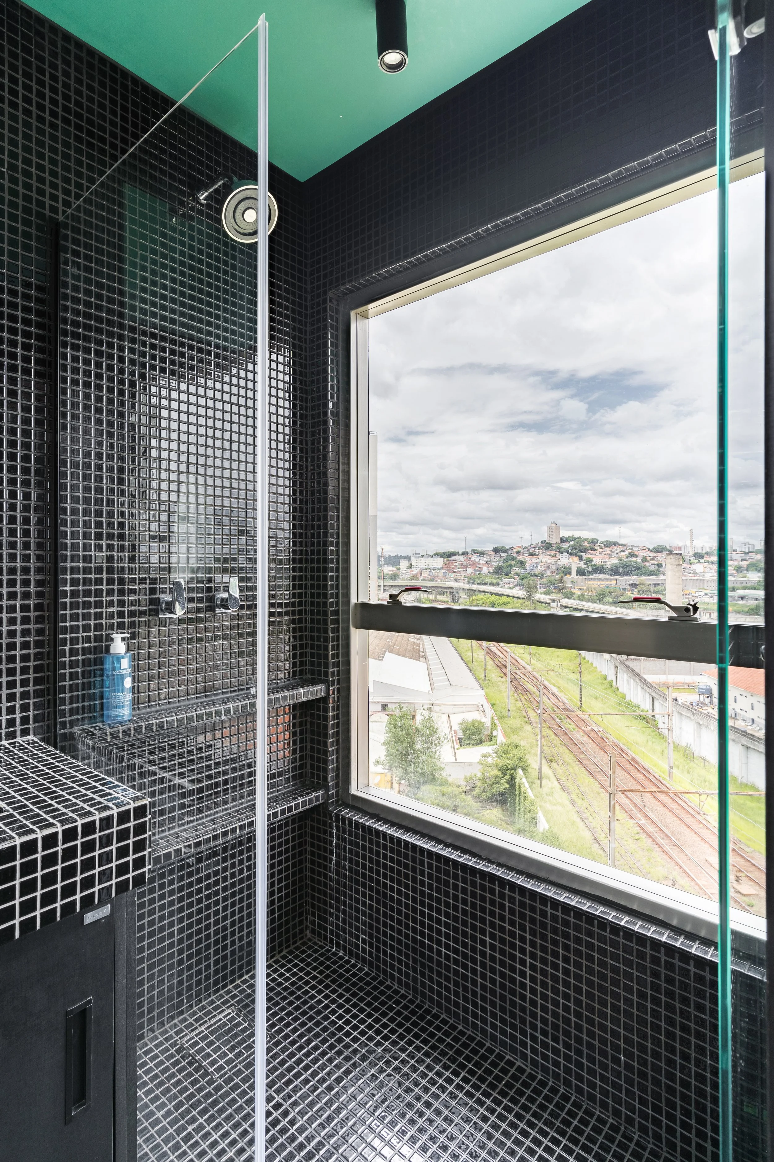 Fotografia do projeto Apartamento LH — reforma e design de interiores por Lima Vari Arquitetos, São Paulo (imagem 15)