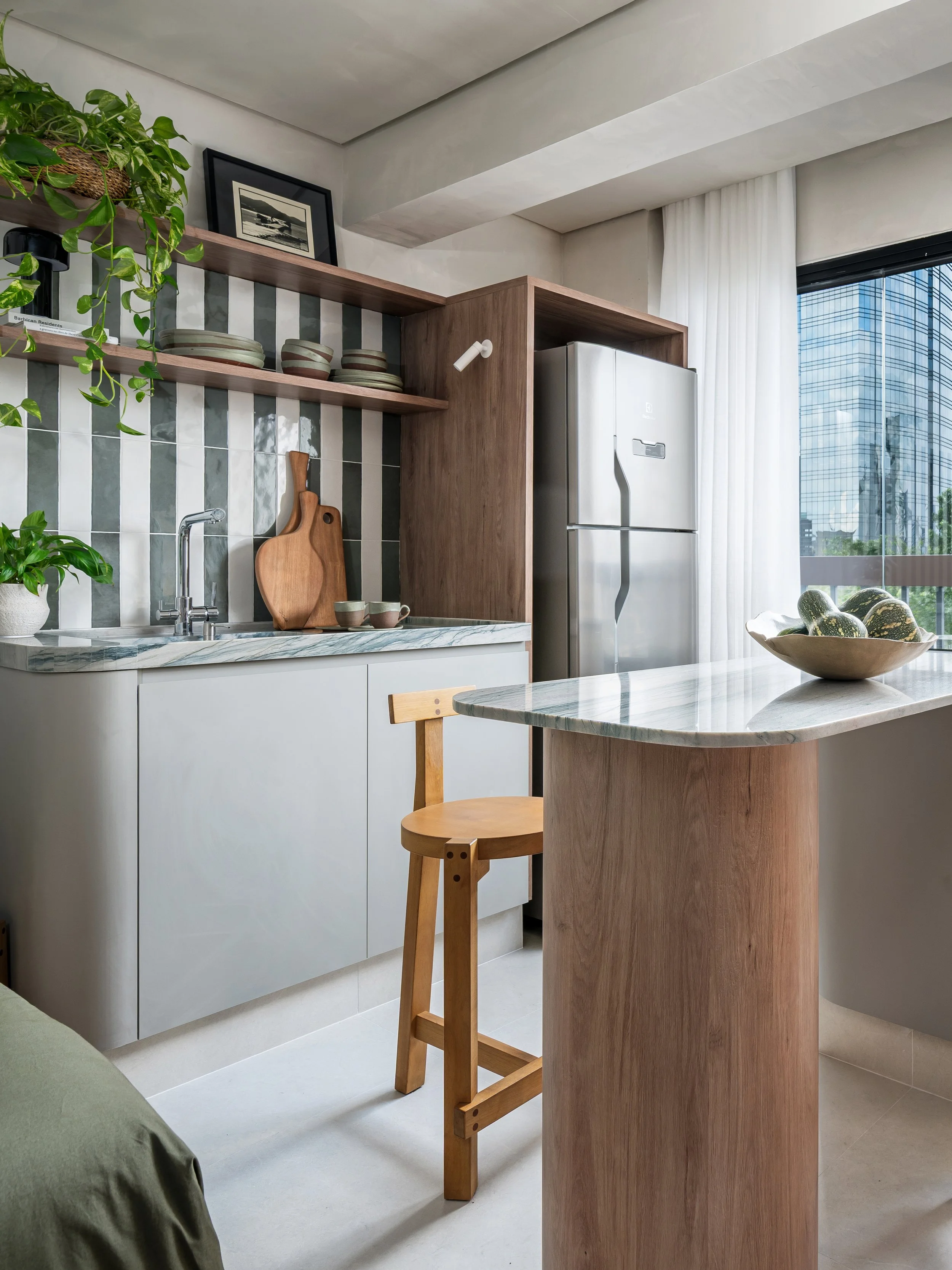 Projeto de arquitetura e interiores assinado pela Lima Vari Arquitetos, São Paulo (imagem 3)